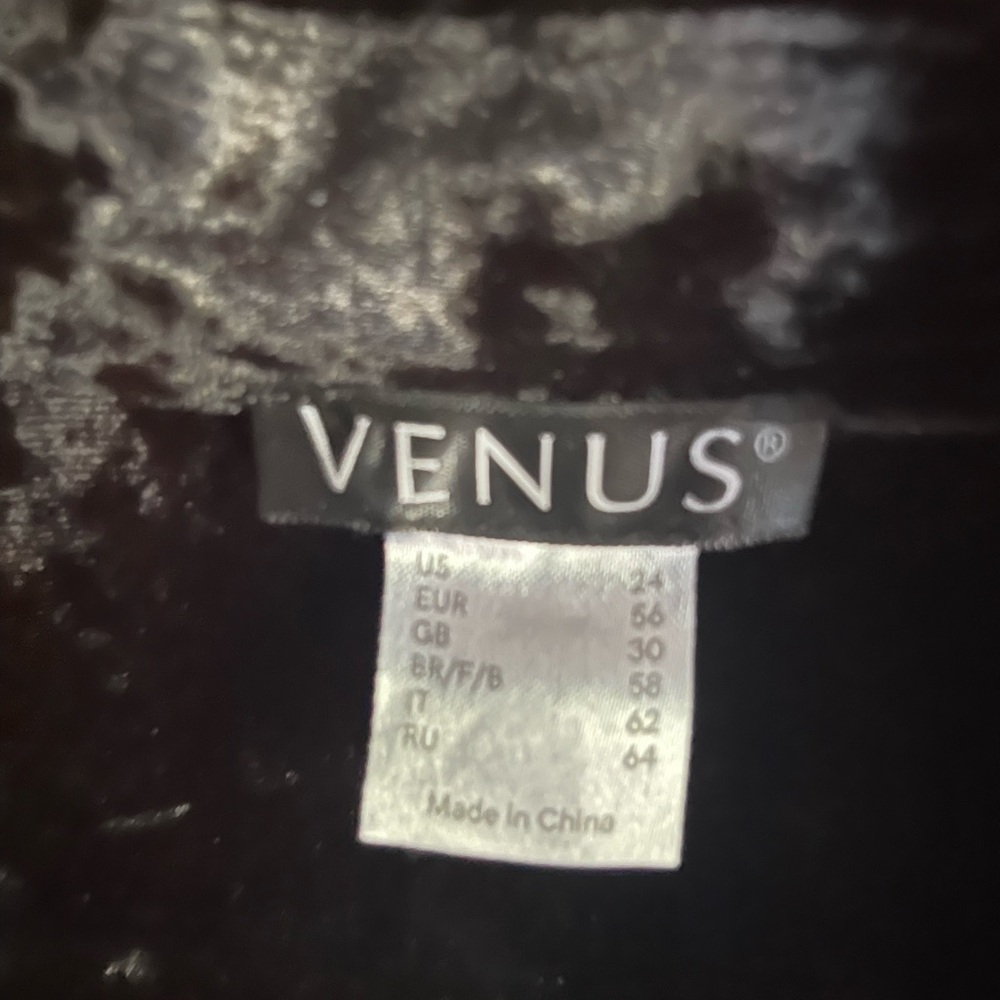 VENUS Black Velvet Long Trench Coat - Picture 3 of 4